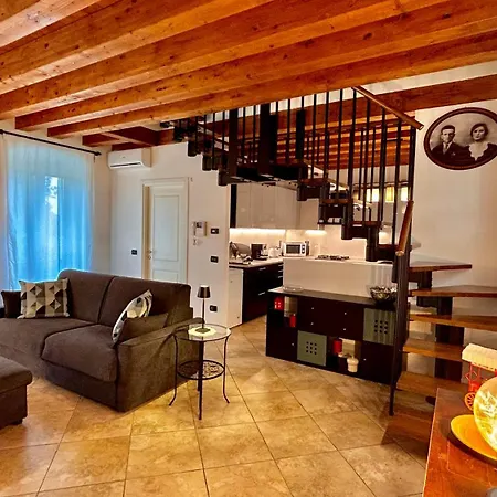 La Casa Di Betty Apartment